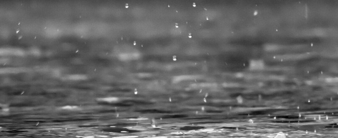 Rêver de Pluie en Islam: Miséricorde ou Avertissement Divin ?
