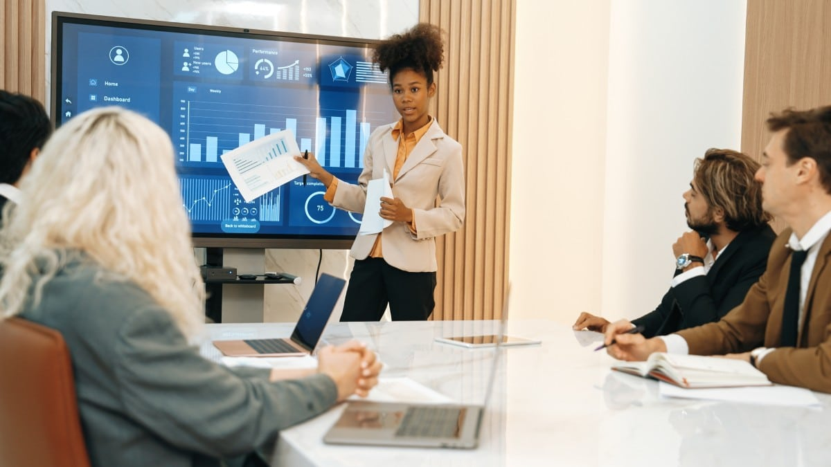 Portfolio, profil, preuve : quoi montrer pour convaincre un client en ligne